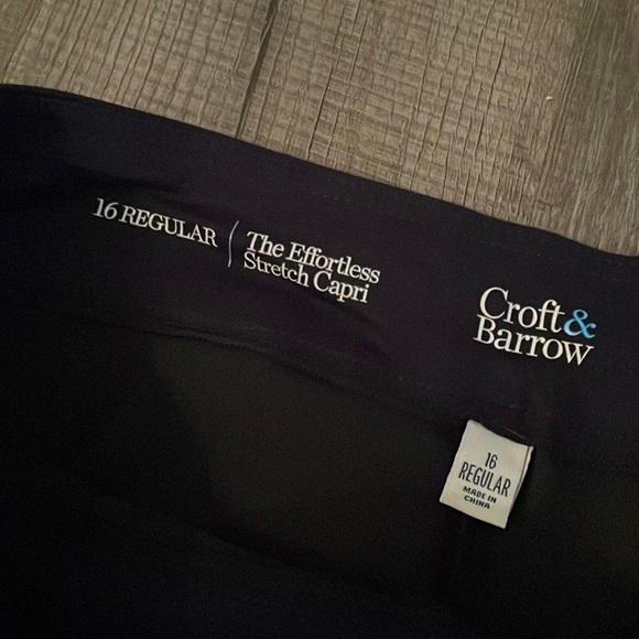 Capri pants - Picture 4 of 5